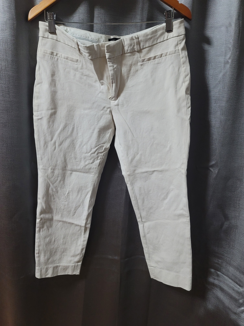 Banana Republic Women’s Off-White Cropped Slim Ankle Pants